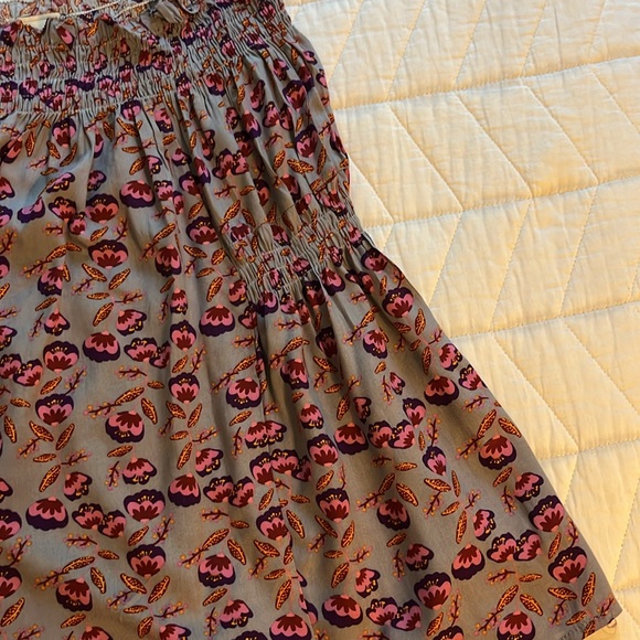 NATURAL LIFE floral Smocked Camisole Top - Picture 4 of 9